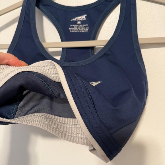 NEW Altra Core Sports Bra, Navy Blue, Women's M - Picture 2 of 7